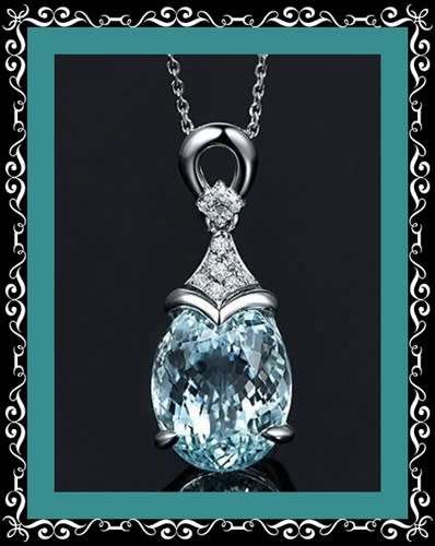 Amazing aquamarine pendant and necklace