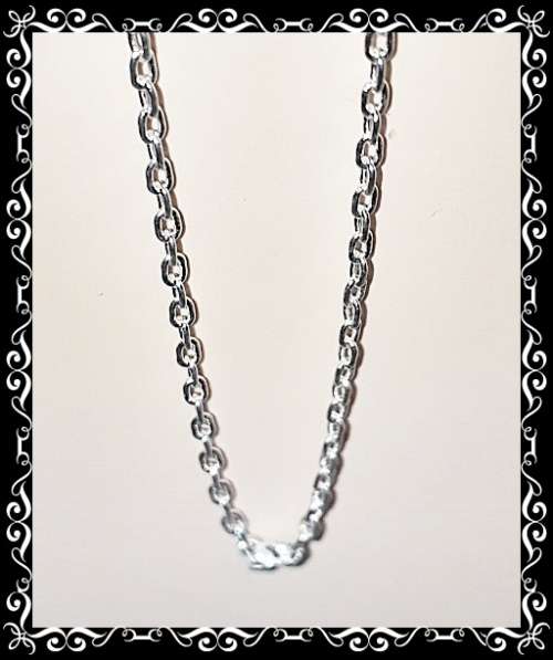 Lustrous sterling silver filled chain