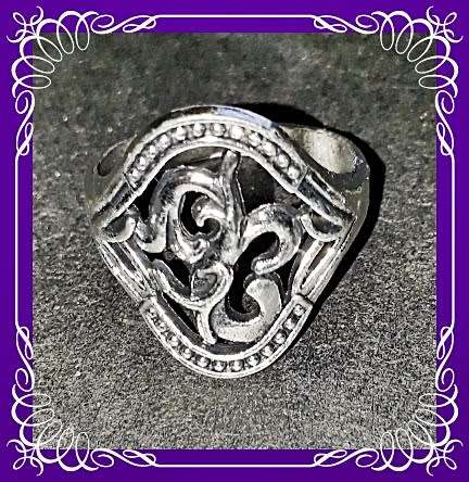 Lovely Vintage Tibetan silver Rings 17mm