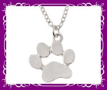 Very sweet animal lovers paw print design pendent necklace