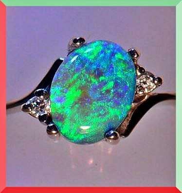 Stunning Silver Ring with simulated Fire Opal  Stone Size 6