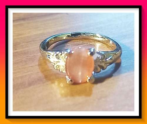Lovely orange-pink quartz style Gemstone Ring for power and vibrance