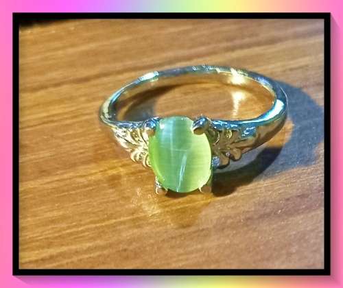 Beautiful pale green quartz style Gemstone Ring for good energy