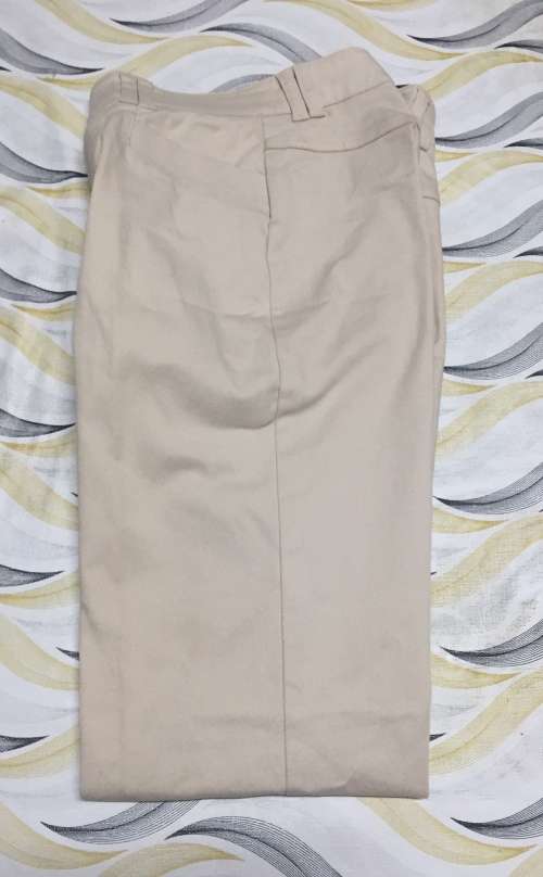 Ladies pants x2 on Auction