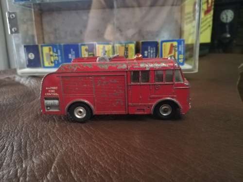 Dinky Toys Fire Engine