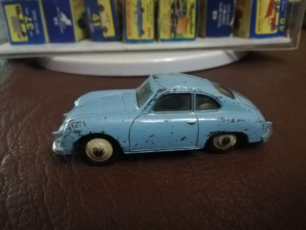 Dinky Toys Porsche 356a