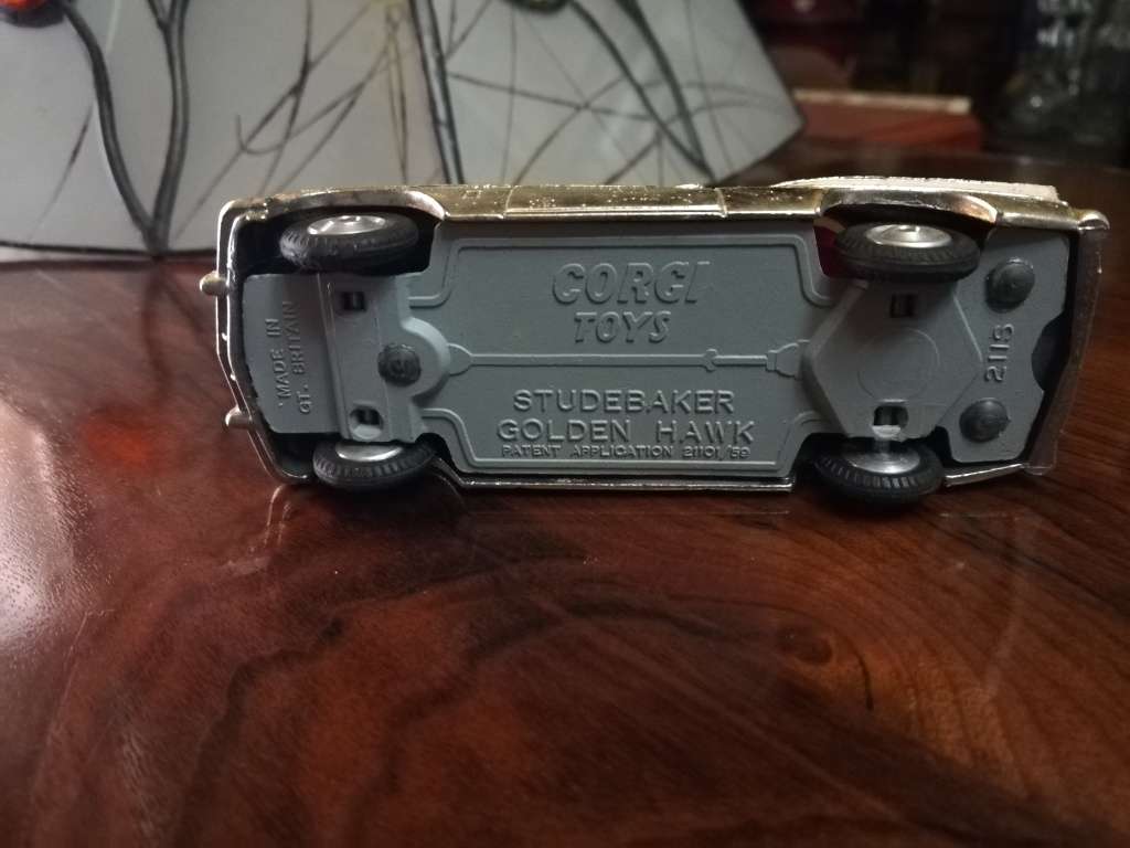 Corgi Toys Studebaker Golden Hawk