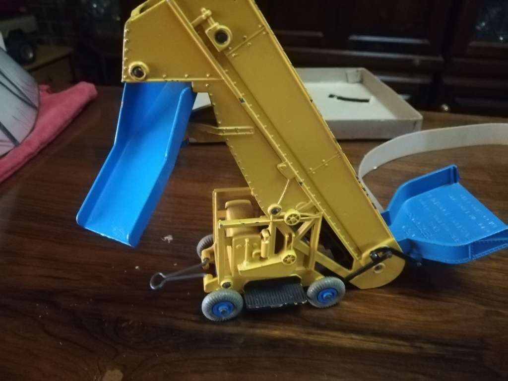 Dinky Supertoys Elevator Loader