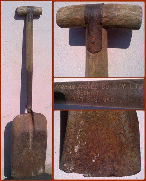 1958 SAR / SAS COAL SHOVEL - BY LASHER AFRICAN SHOVEL CO