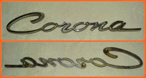 TOYOTA CORONA BADGE