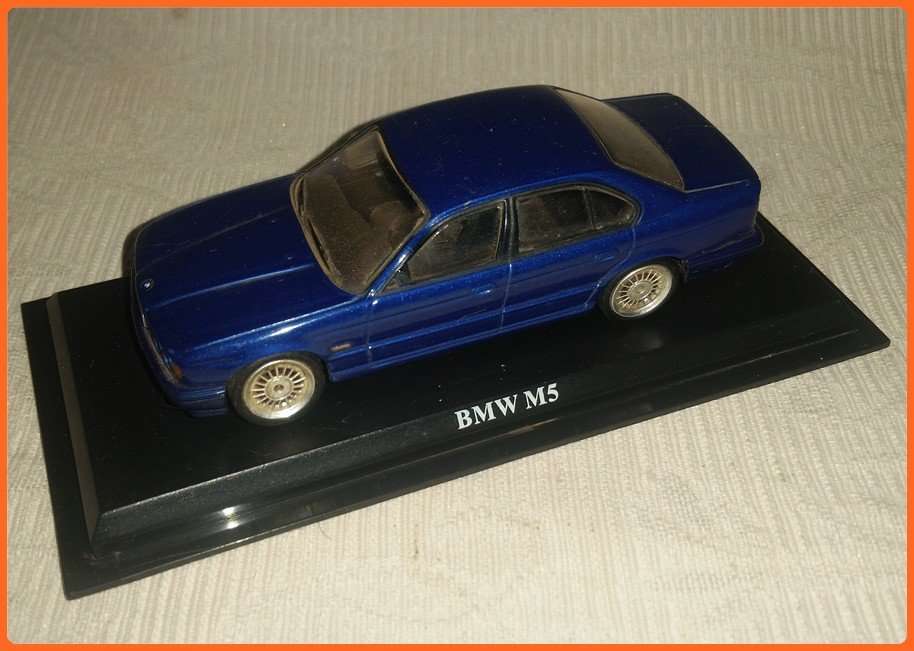 1985 - BMW M5 - 1/43 SCALE - DEL PRADO