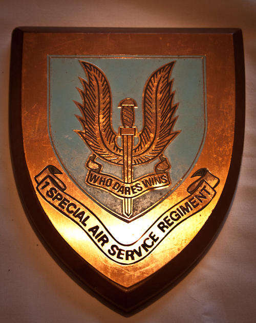 SAS Plaque