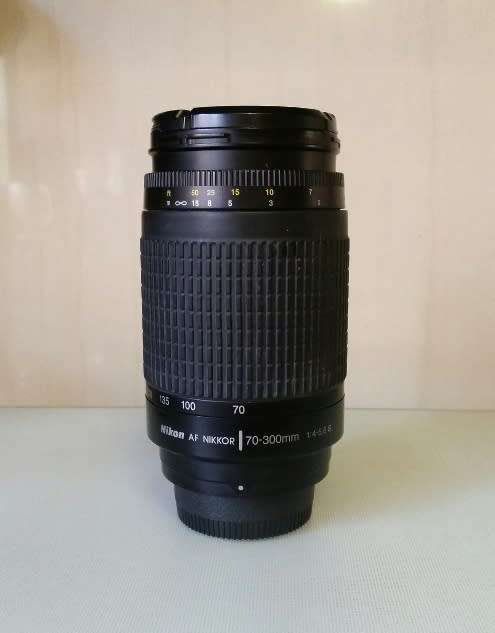 NIKON D5000 CAMERA, 3 x NIKON LENSES: 18-55mm, 55-200mm, 70-300mm, POLARIZED LENS, VALUE R16,500