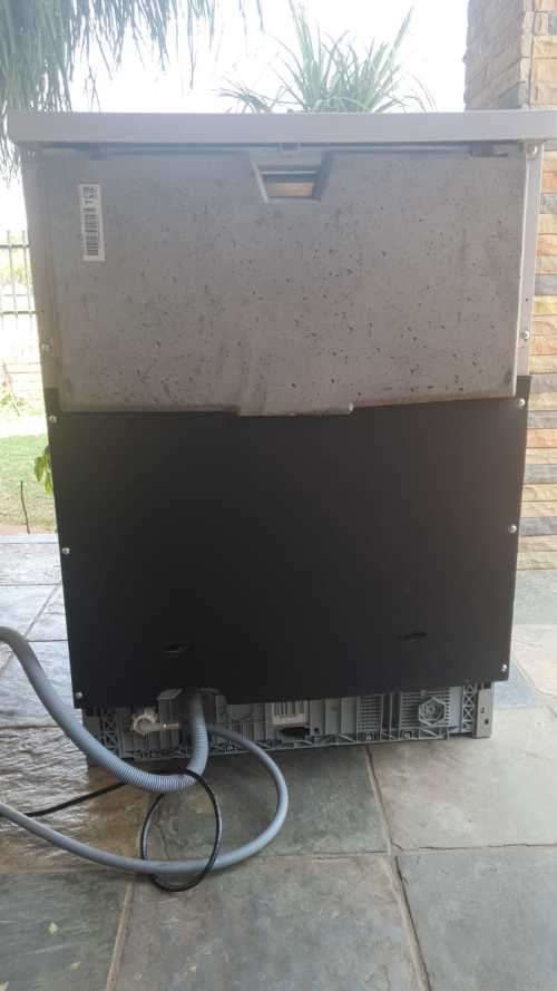 SMEG 13 PLACE METALLIC DISHWASHER