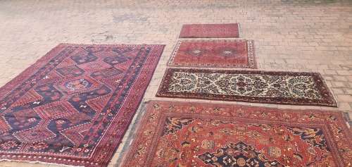 PERSIAN CARPETS