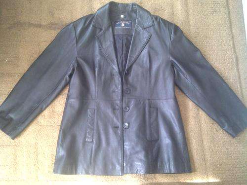 LADY'S GENUINE LEATHER JACKET - BLACK - IMMACULATE