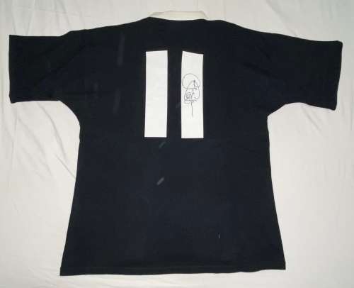 New Zealand Jonah Lomu tribute, signed rugby jersey