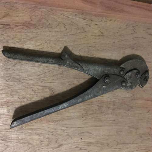 Unknown sheet metal tool