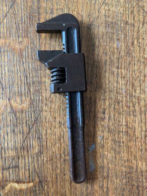 Lot vintage shifting spanners and Vice grip