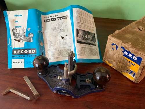 Record 071 Router plane in original box