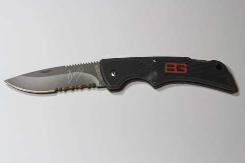 Bear Grylls Books and Knife Package Deal