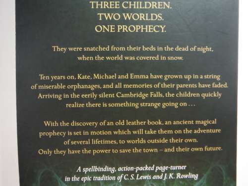 The Emerald Atlas - Paperback - John Stephens