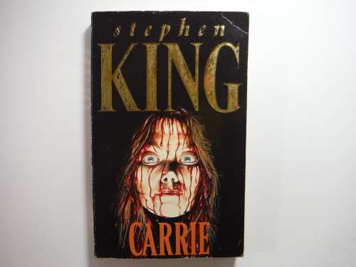 Carrie - Stephen King