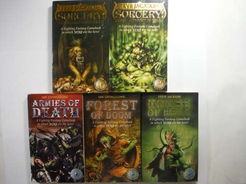 Bundle of 5 Fighting Fantasy Gamebooks - Steve Jackson & Ian Livingstone