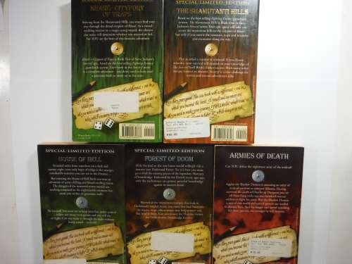 Bundle of 5 Fighting Fantasy Gamebooks - Steve Jackson & Ian Livingstone