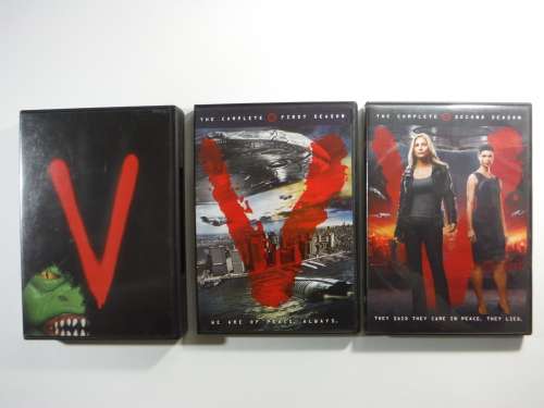 V : The Complete Collection - 8 Dvd Boxset of the Original Series + Season 1&2 of the Remake