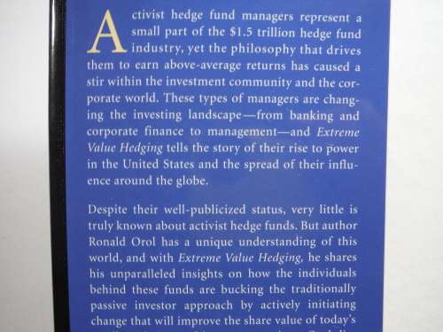 Extreme Value Hedging - Hardcover - Ronald D. Orol