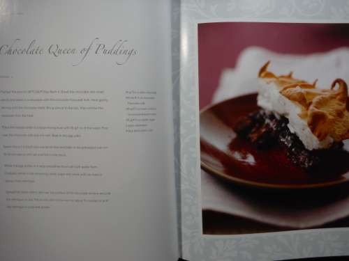 Chocolate Box : Indulge in the Finest Chocolate Recipes for Serious Chocolate Lovers