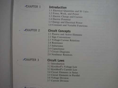 Schaum`s Outlines : Electric Circuits - Fourth Edition