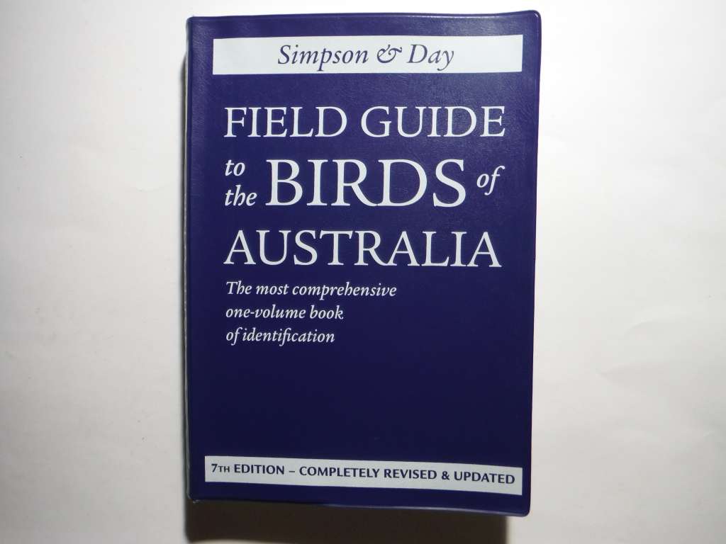Field Guide to the Birds of Australia : 7th Edition - Softcover - Simpson & Day
