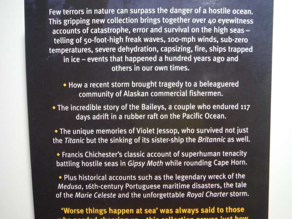 The Mammoth Book of Shipwrecks & Sea Disasters - Paperback - Edited by Richard Russell Lawrence