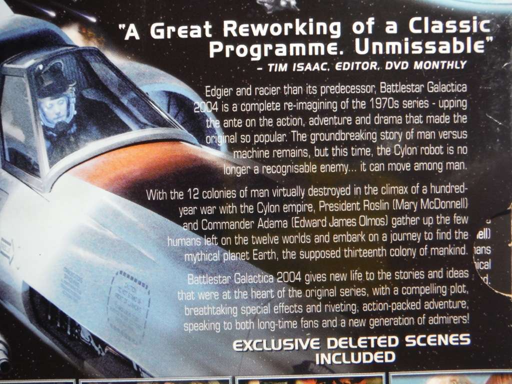 Battlestar Galactica : Season One - 2004 Version - 4 DVD Set