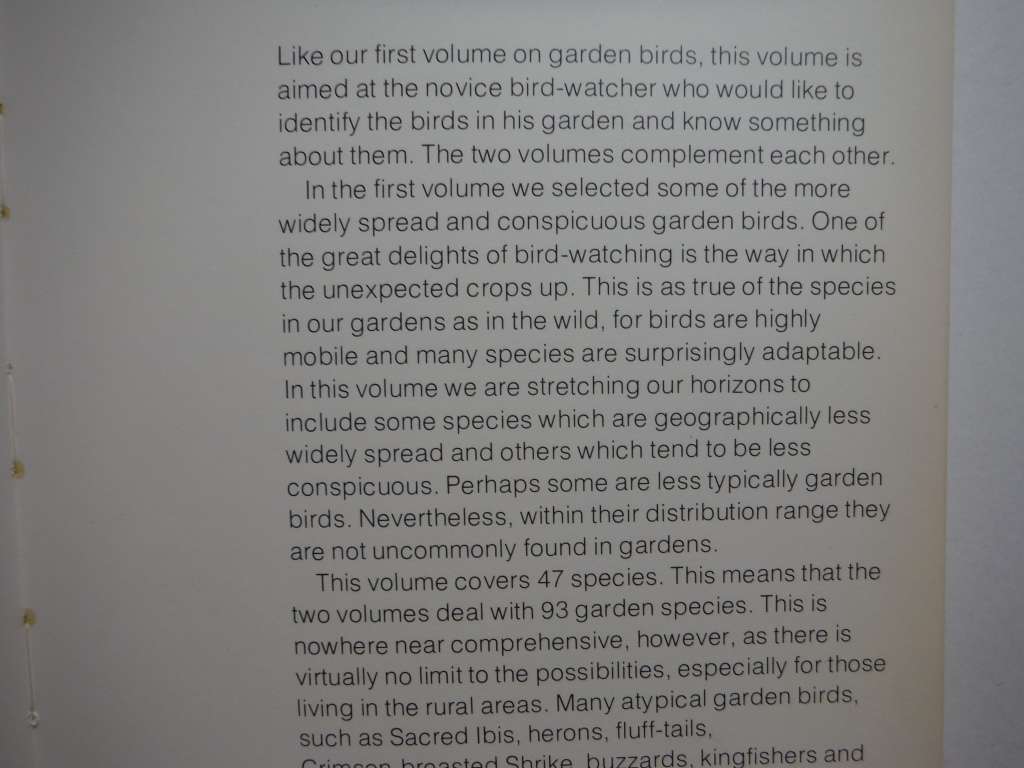 More Garden Birds of Southern Africa - Hardcover - Peter Ginn