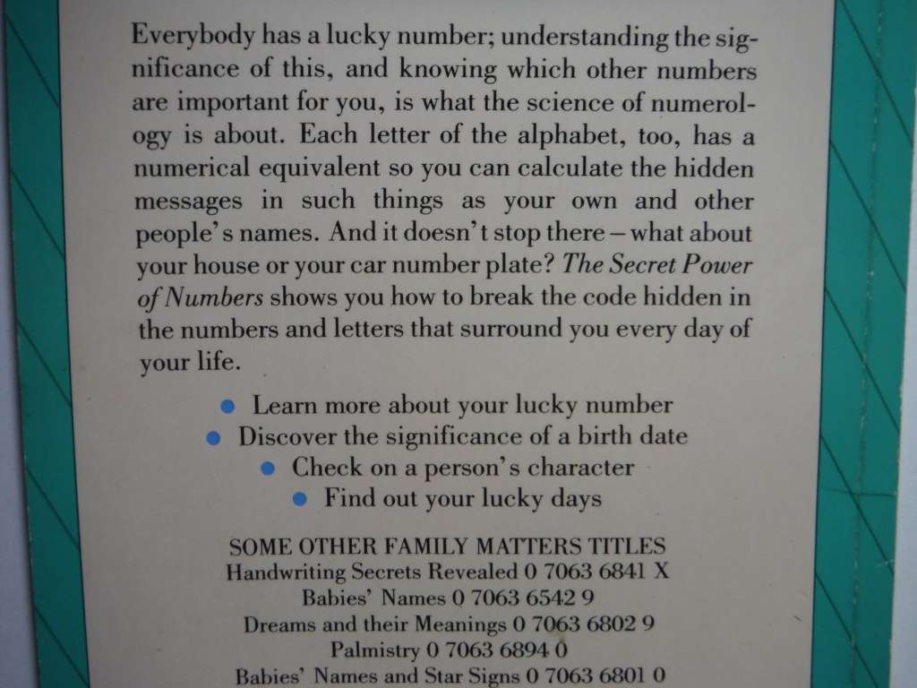 The Secret Power of Numbers - Paperback - Lori Reid