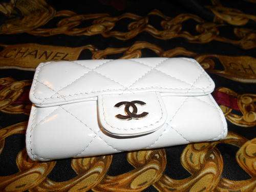 Vintage Chanel White Harlequin Key Purse- Pristine