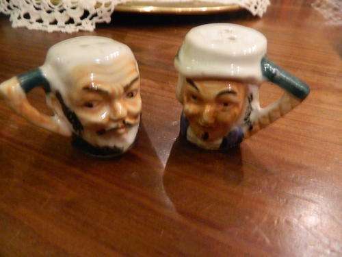 SALT AND PEPPER  CARACHTER  SHACKERS