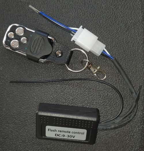 BULK OFFER!  MASSIVE JOBLOT of  Flash Remote Controllers