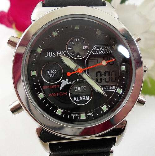 *** New  Men Chronograph Swiss Movement  S/Steel watch ** Rubber Strap