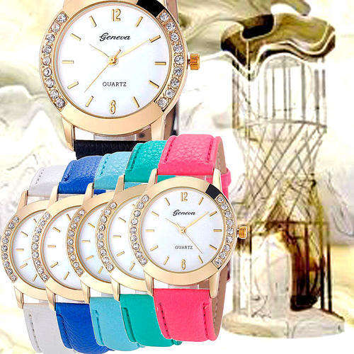 --******Womens Beautiful Crytal Encrusted Geneva Classic Quartz Wrist Watch !!