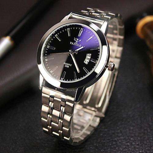 ***Men Mode  Stainless Steel Sports Date Quartz Wrist Watch** Blue Ray Lens**