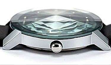 --***LADIES/MEN LUXURY ANALOG DRESS WATCH