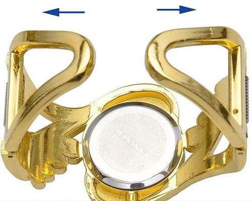 --***LADIES **  LOVELY CANSNOW **GOLDEN BANGLE **QUARTZ WATCH**