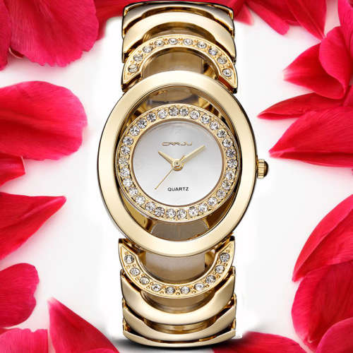 --***LADIES ** EXQUISITE FINISH ** CRRUJ** ELEGANT GOLD QUARTZ DRESS WATCH**