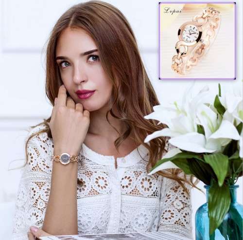 --***LADIES **ELEGANT,BEAUTIFUL and FEMININE** GOLD QUARTZ WATCH**