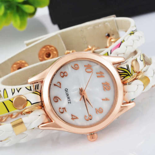 --*****WOMEN WHITE MULTI WRAP LEATHER  BRACELET WRIST WATCH**