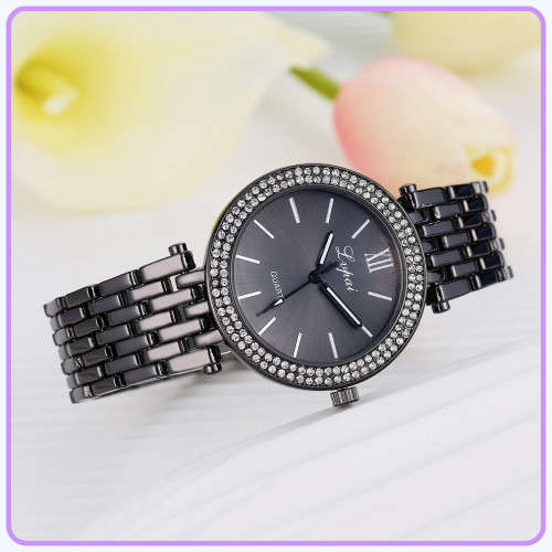 --***LADIES **ELEGANT,BEAUTIFUL CRYSTAL EMBEDDED **BLACK QUARTZ WATCH**